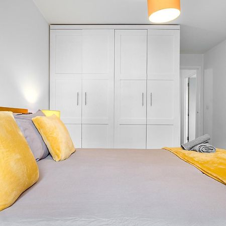 Central Suite Near Mailbox, King Bed, Ping Pong, Netflix, Sleeps 4 Бирмингем Экстерьер фото