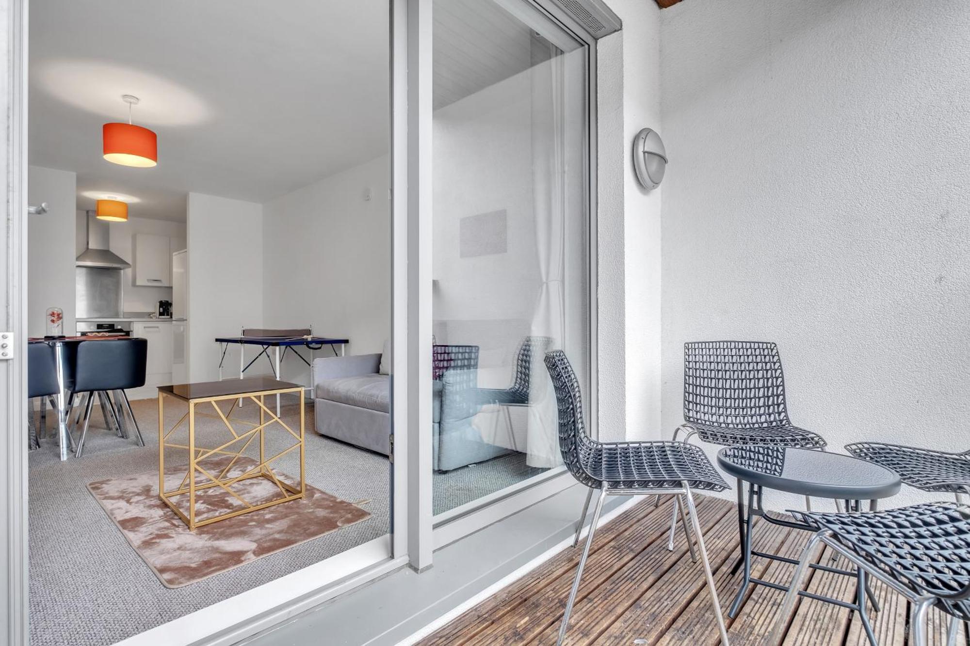 Central Suite Near Mailbox, King Bed, Ping Pong, Netflix, Sleeps 4 Бирмингем Экстерьер фото